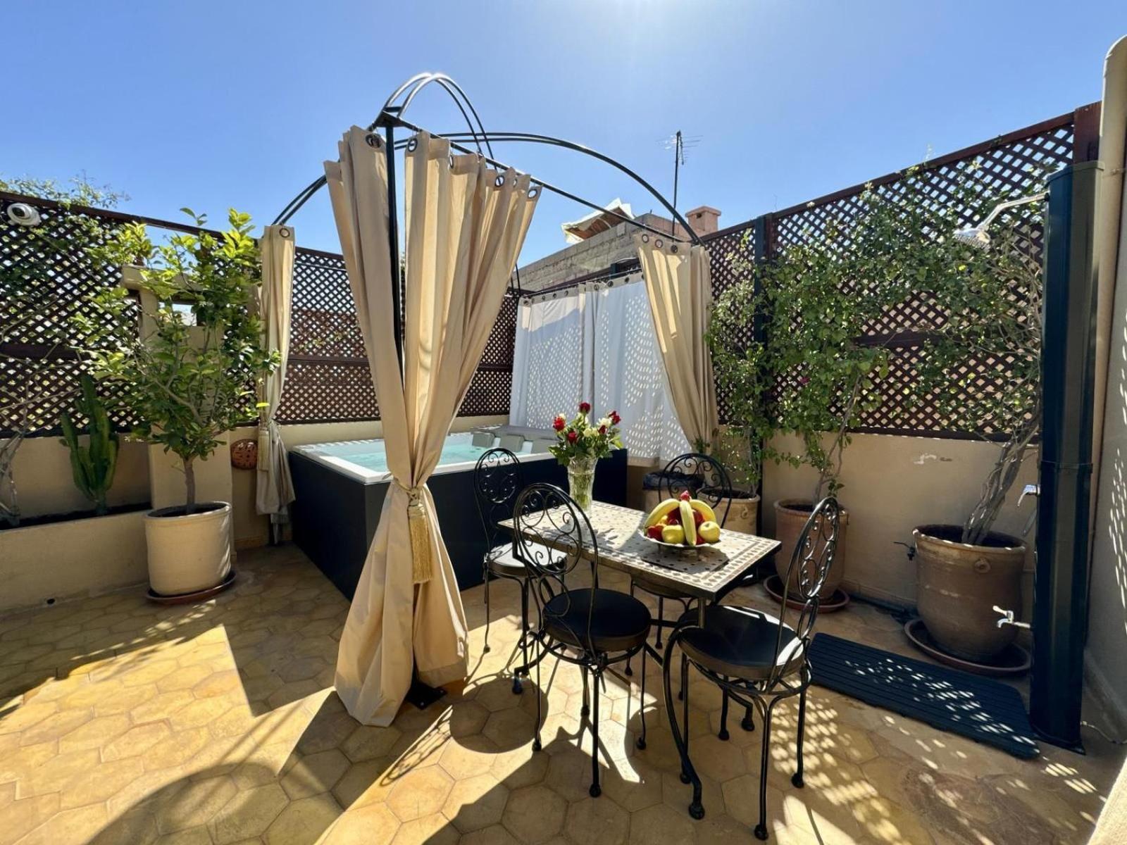 Riad Art De Vivre Avec Jacuzzi Marakéš Exteriér fotografie